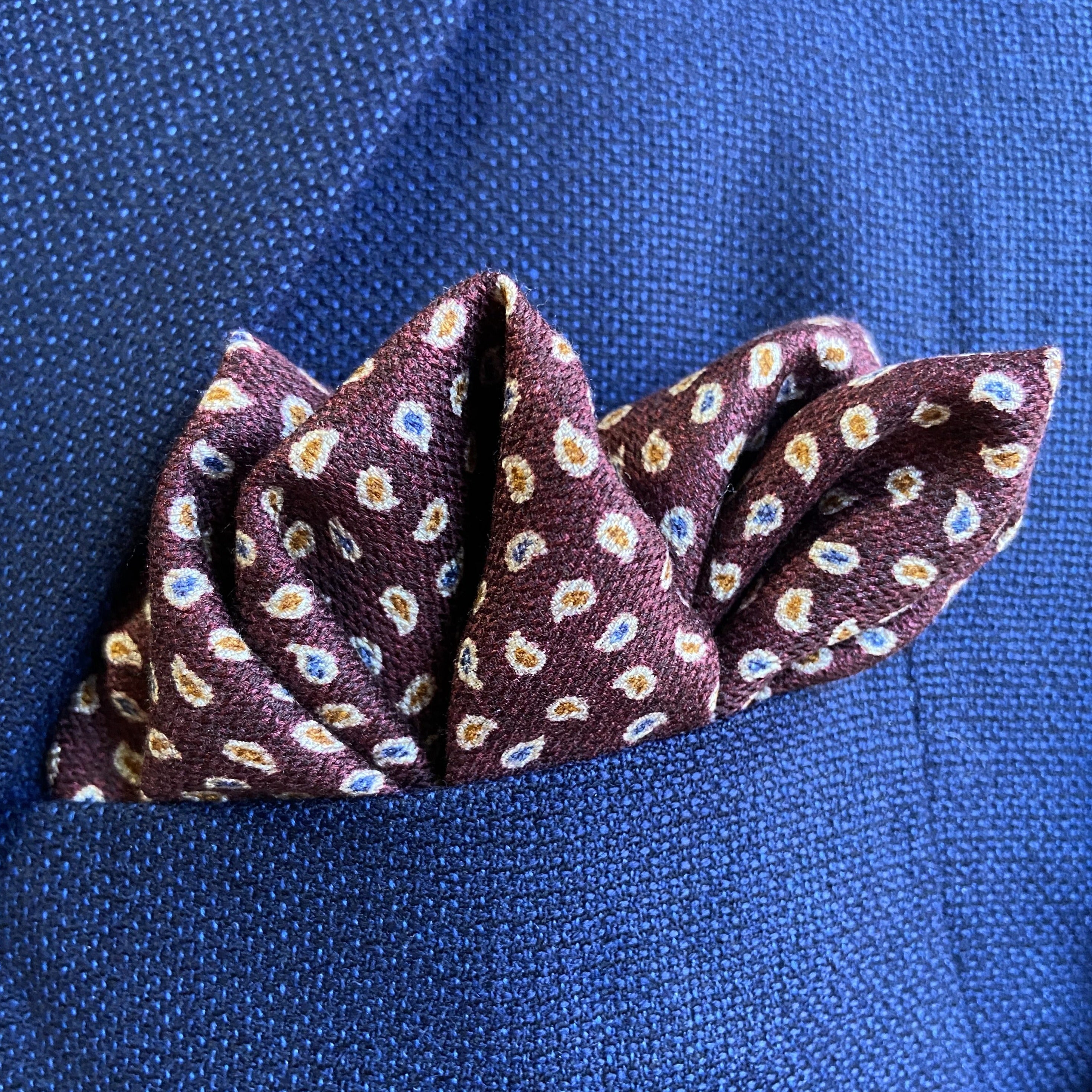 Ancient/Mini Drops Pocket Square