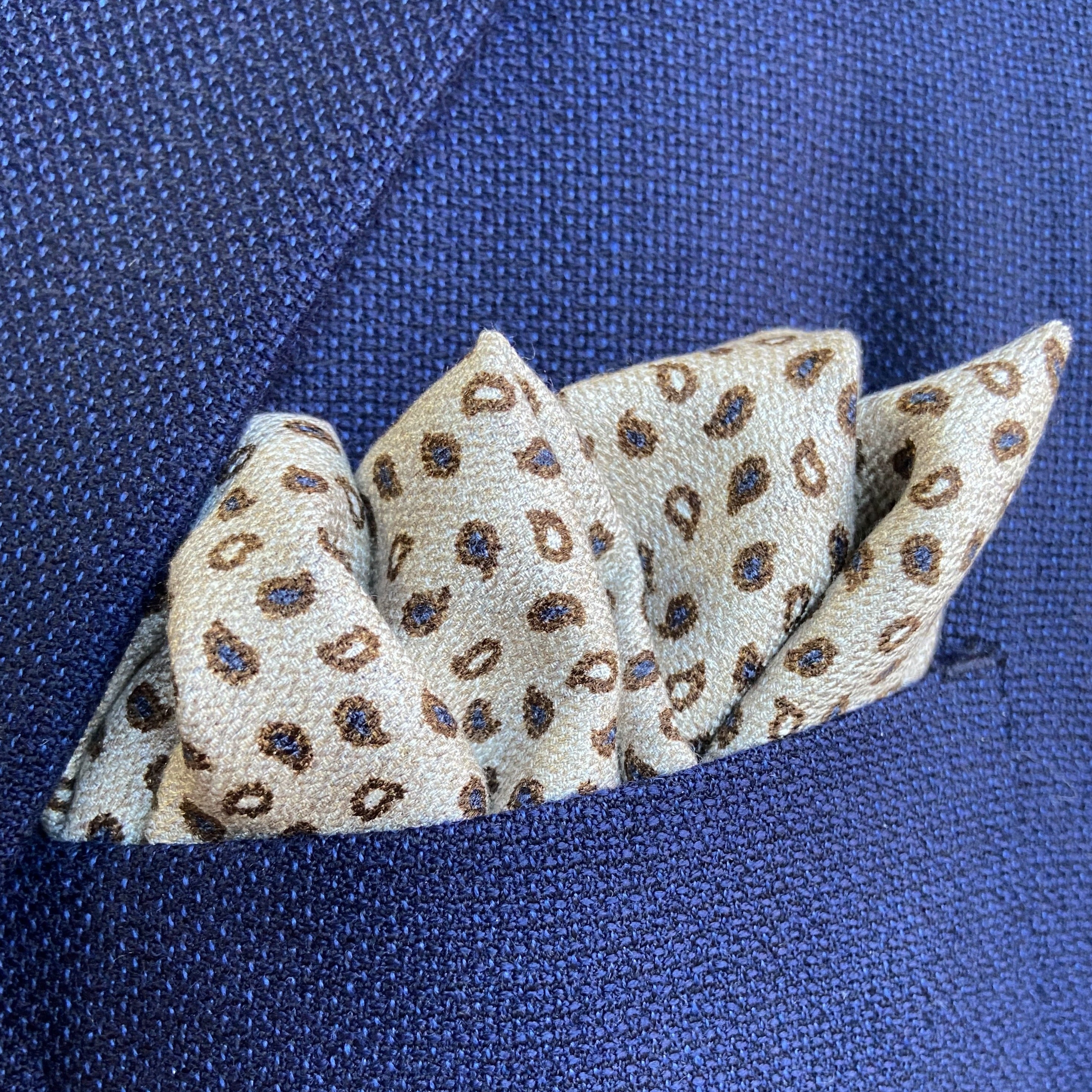 Ancient/Mini Drops Pocket Square